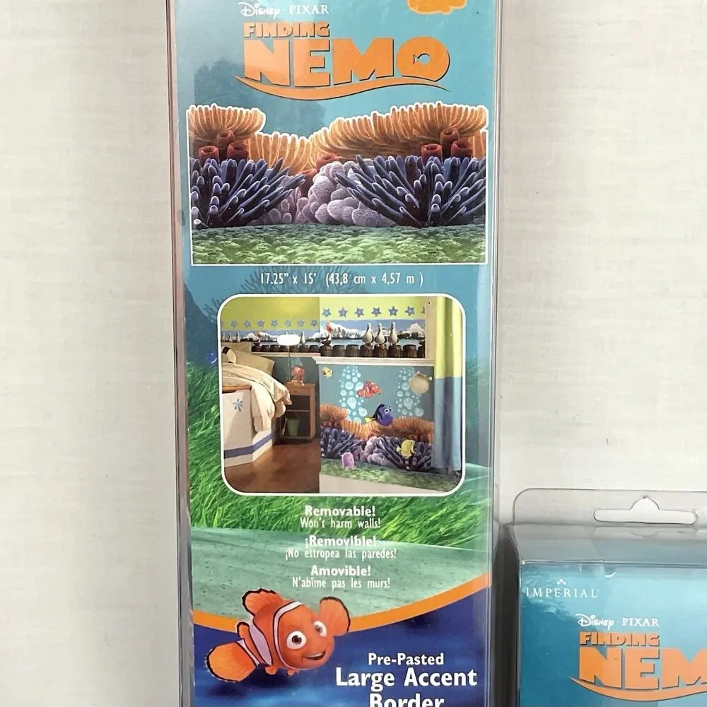 Disney Pixar Finding Nemo Removable 17.25” Pre-Pasted Border & Stickers New